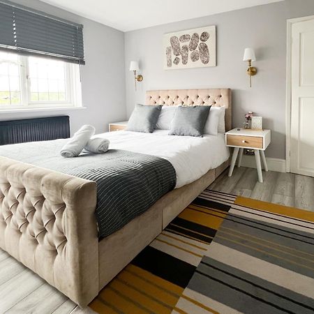 הוילה Beautiful Newly Renovated House In Rainham Essex מראה חיצוני תמונה