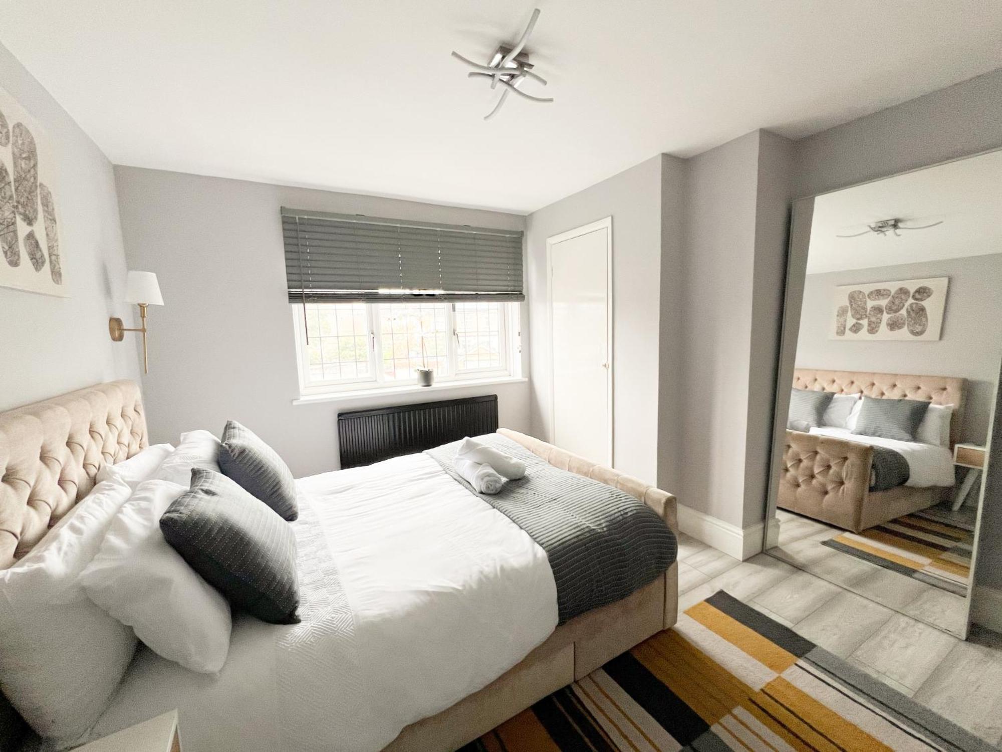 הוילה Beautiful Newly Renovated House In Rainham Essex מראה חיצוני תמונה