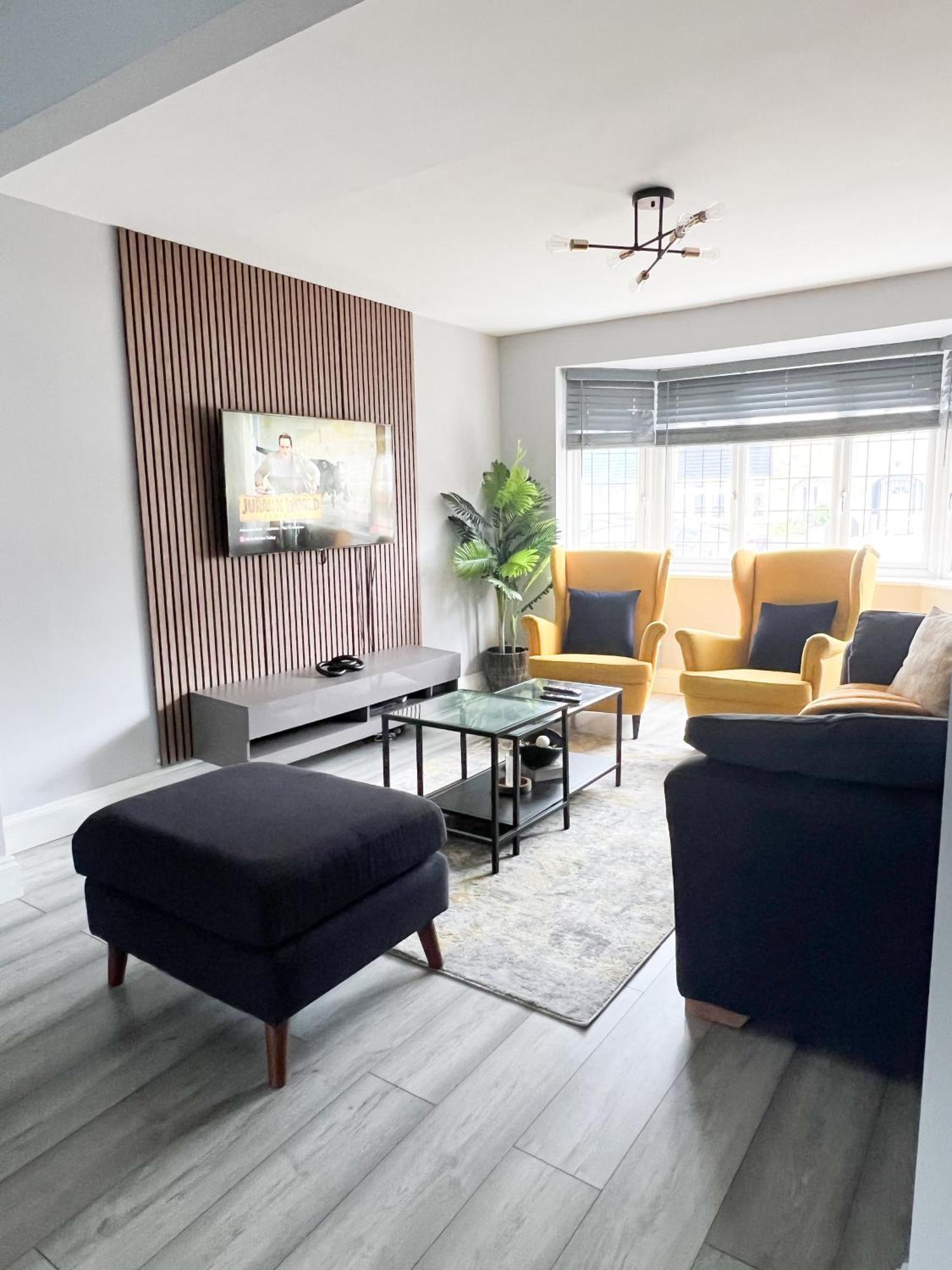 הוילה Beautiful Newly Renovated House In Rainham Essex מראה חיצוני תמונה